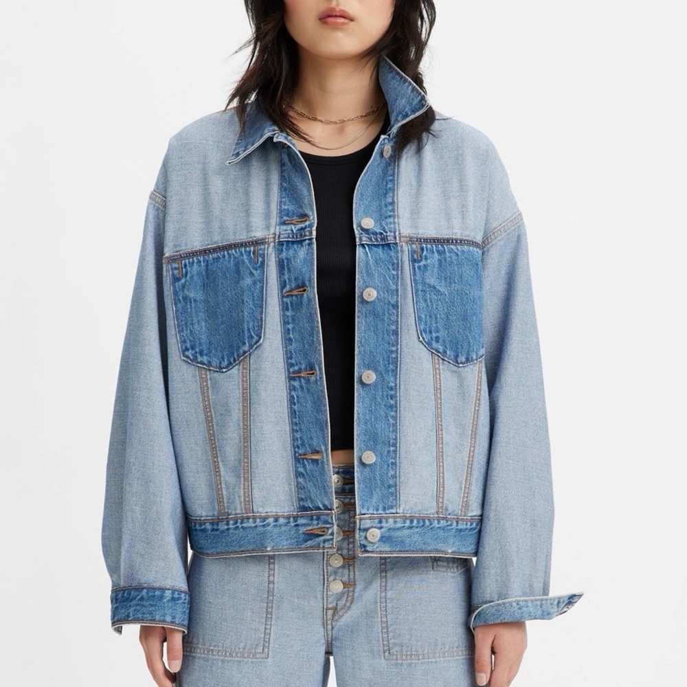 New Levi's Reversible Denim Trucker Jacket Medium Wash Small